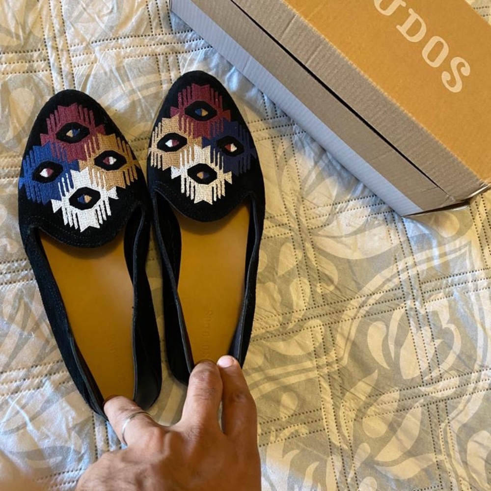 Embroidered Venetian leather loafers - Picture 4 of 7